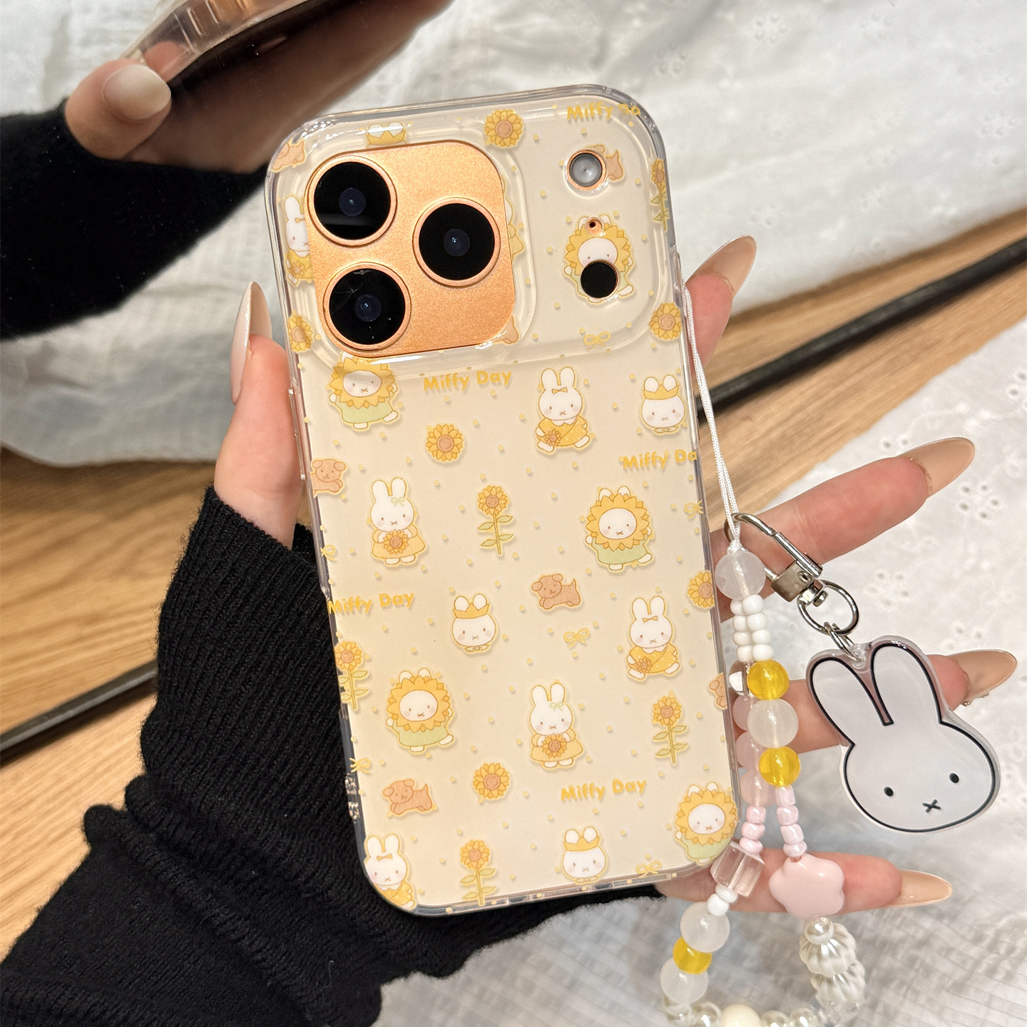 奶呼呼油画波点向日葵米菲兔链条适用于iphone17promax苹果14手机壳15新款16pro女13少女心17pm硅胶防摔软壳