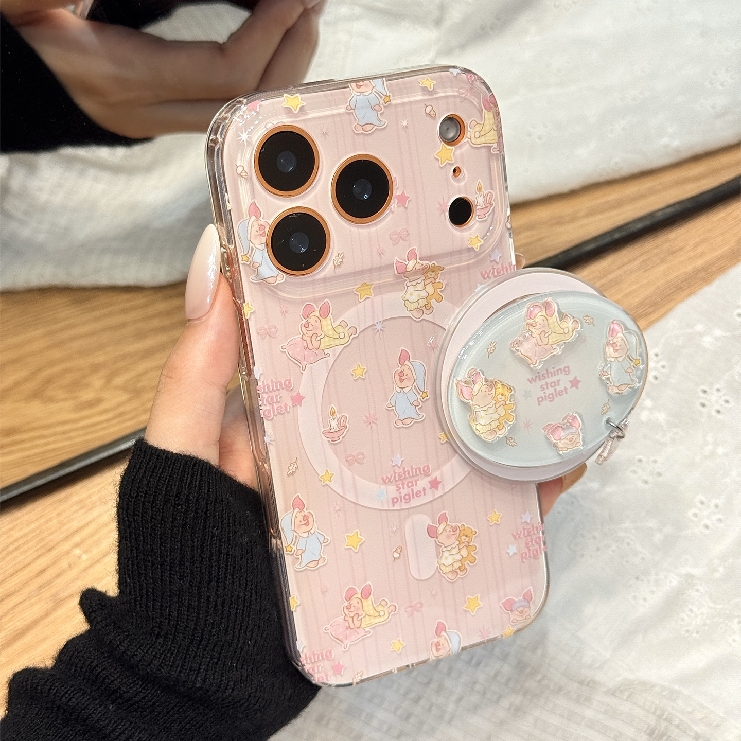 可爱油画睡衣皮杰猪挂坠立体磁吸支架适用于iphone17promax苹果14手机壳15新款16pro女13双层17pm硅胶防摔套