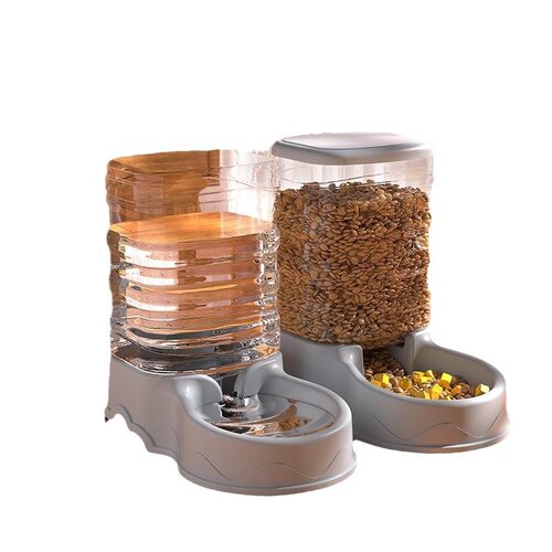 Automatic feeding device for cats, cat food, pet dogs, water