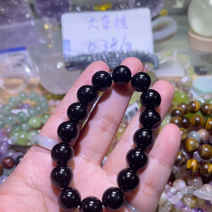 卡12黑耀石图片