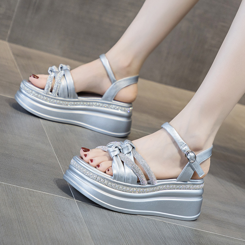 2025夏季网红松糕底网红罗马女凉鞋Summer women's sandals shoes