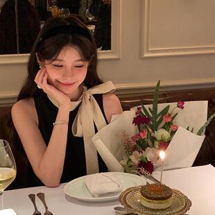 法式气质名媛小香风挂脖连衣裙子女夏季高级感千金无袖a字背心裙