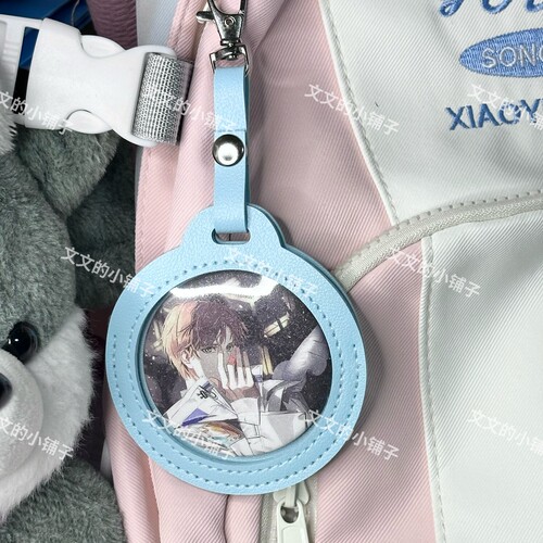 吧唧挂件展示小包圆形谷子谷美二次元动漫58mm徽章外出蓝色小痛包