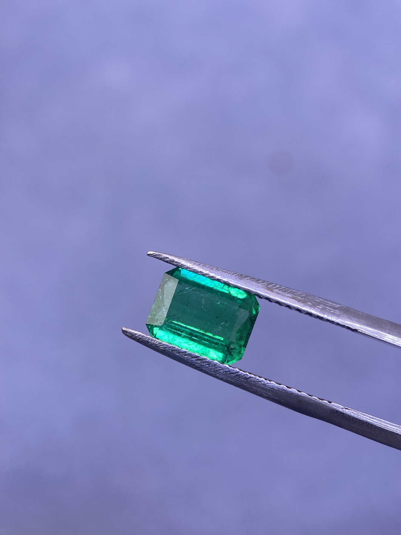 天然祖母绿1.588ct 8.11*6.36*3.8mm w0204