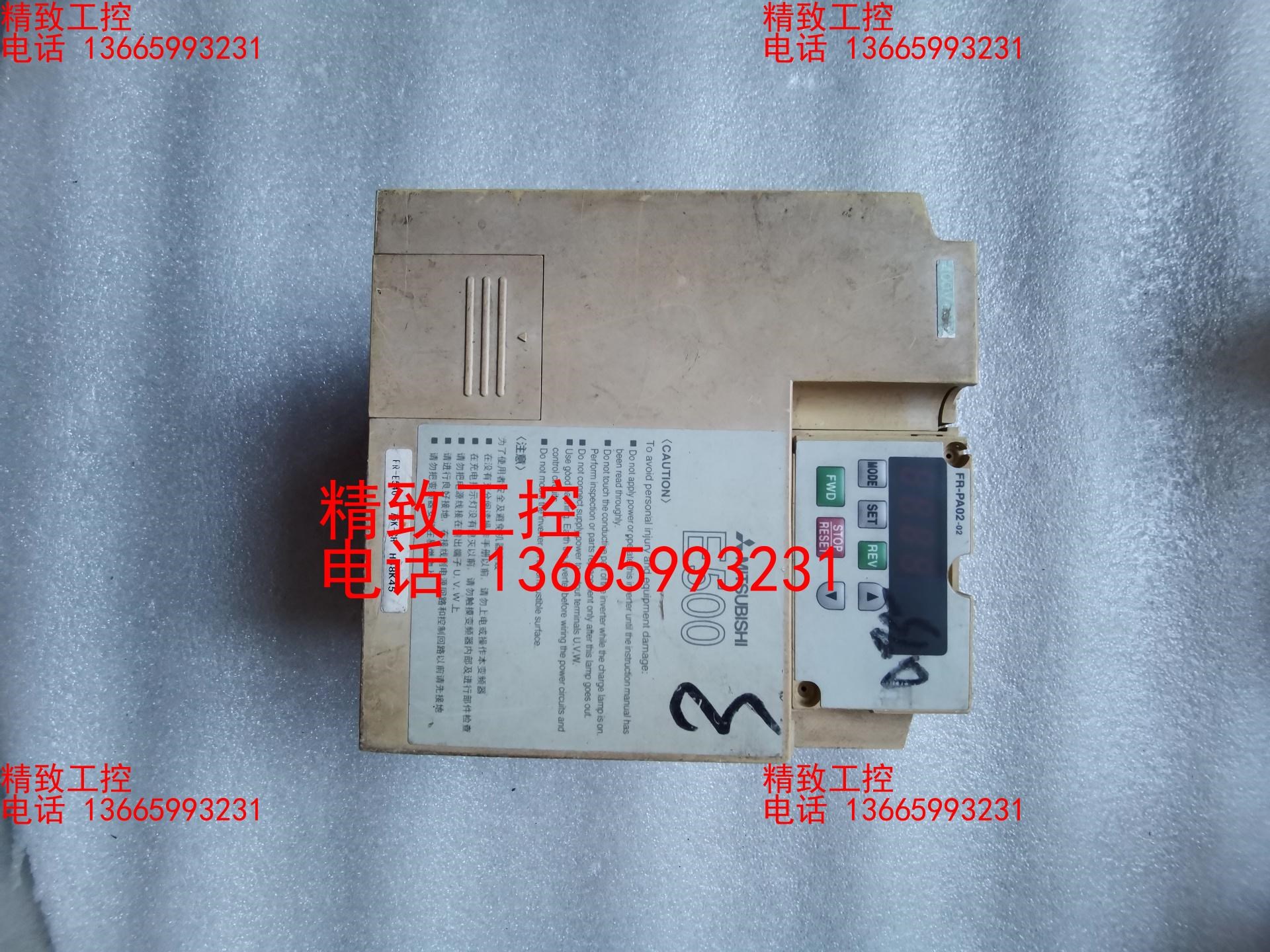 三菱变频器FR-E540-0.75-CH物品实图拍摄具体成色