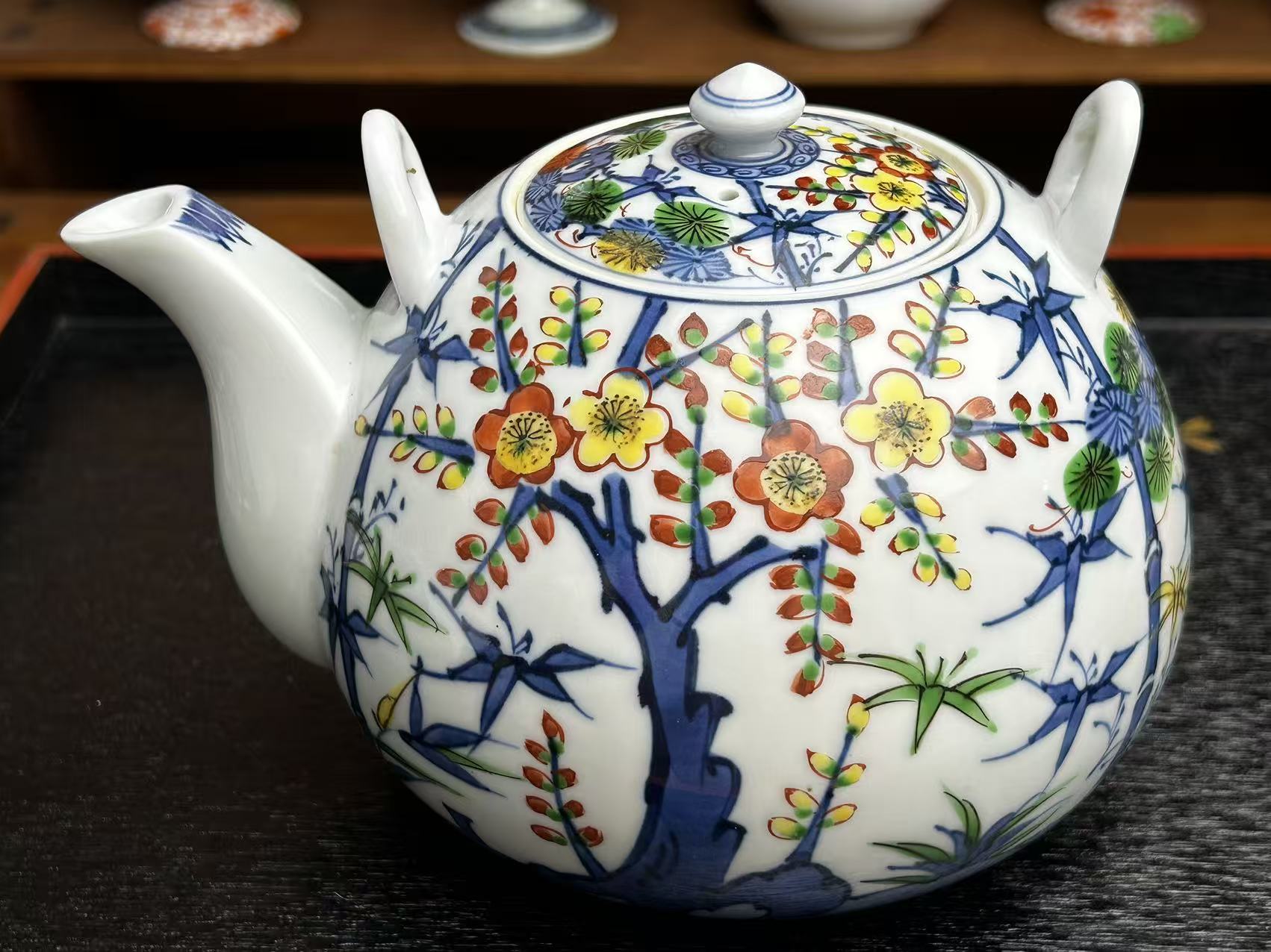 日瓷名家平安京泉手绘岁寒三友松茶壶