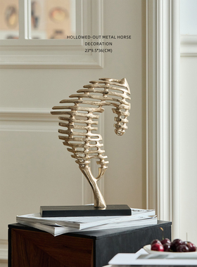 迷屿 2026马年金属抽象马摆件现代高级感马到成功玄关软装饰品