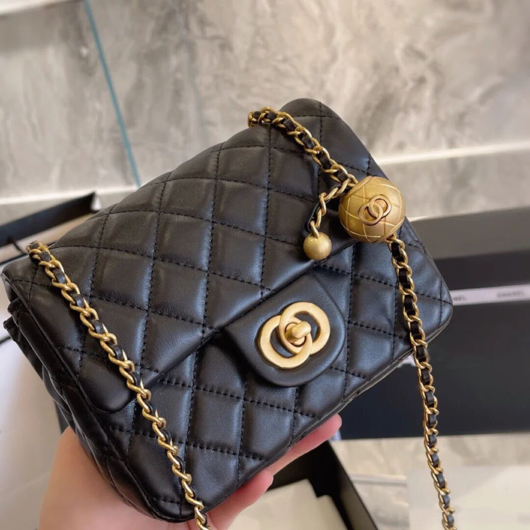 小香风包包女2021新款潮百搭斜挎小金球方胖子包菱格链条包口盖包