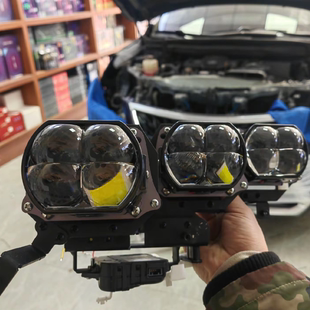 四龙珠方形超透镜复眼双直射LED三光透镜 近光平切线直射椭圆光型