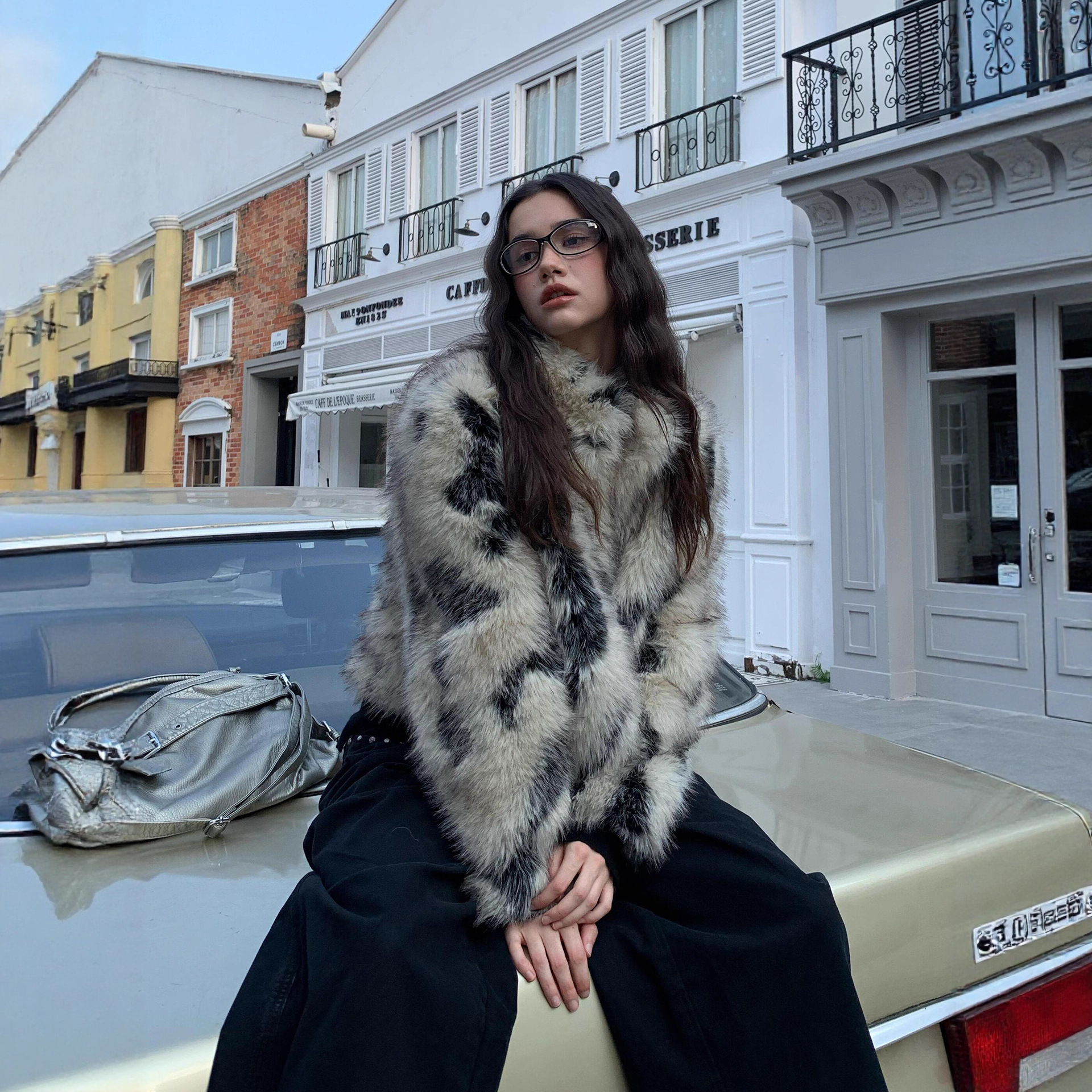 超火年轻版环保皮草外套女2025新款海宁时尚小个子立领毛毛上衣冬