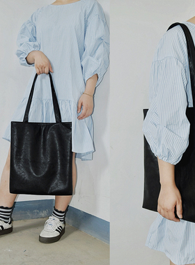 载迟2024秋冬简约托特包 无性别冷淡风单肩包 黑色通勤实用挎包新