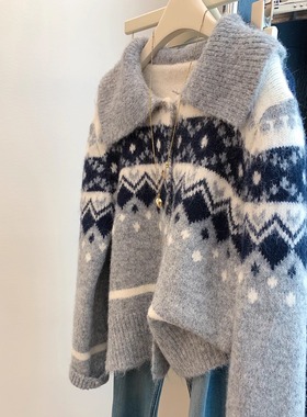 费尔岛灰色娃娃领针织开衫女2025秋冬新款慵懒风软糯百搭毛衣外套
