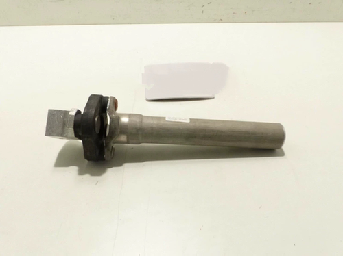 适用宝马新款G38 G12 528 530 540 730740 750方向机十字轴十字节