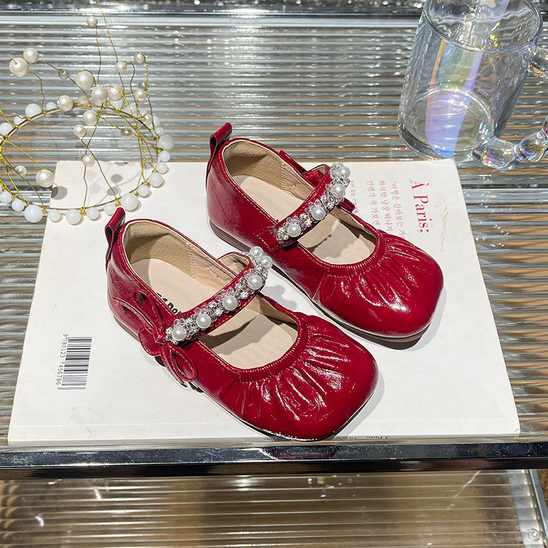 2025秋季新款方头浅口女童蛋卷鞋红色小女孩公主鞋平跟软底宝宝鞋
