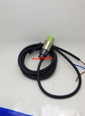 M18接近开关PR18-8DN PR18-8DP PRT18-8DO 三线NPN常开AC90-250V
