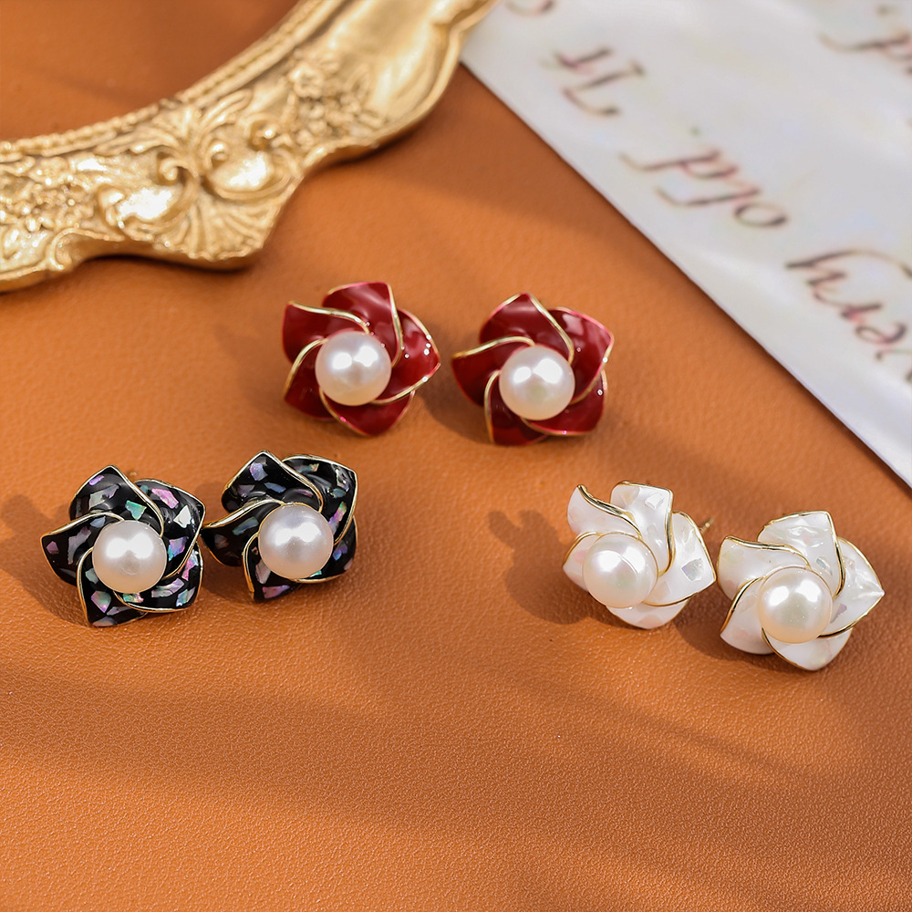 爆款天然淡水珍珠贝母耳钉S925银针轻奢时尚高级感INS风气质耳饰