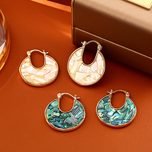 轻奢高级感炫彩鲍鱼贝耳环时尚大气简约气质耳饰女小众御姐风耳扣