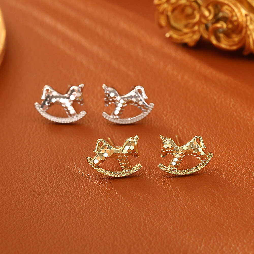 创意设计碎碎冰CNC小马耳钉高级感时尚生肖马喜庆耳饰新中式饰品,珠宝/钻石/翡翠,耳饰,淘宝优惠券,粉丝福利购,淘宝优惠卷