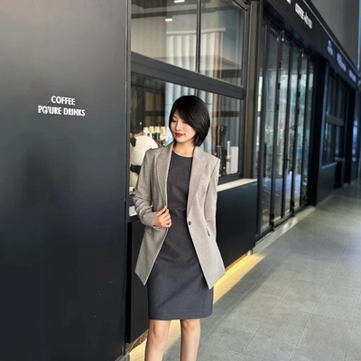 THEORY羊毛混纺通勤薄雾灰西装