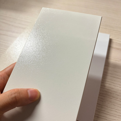 糖果釉全瓷通体超白胚奶油色瓷砖