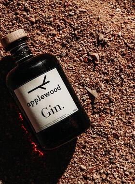 澳大利亚APPLEWOOD GIN 极简伊索风 清新木质调可纯饮 苹果木金酒