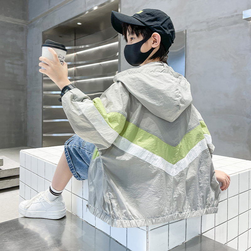 夏装男童防晒衣轻薄外套夏季连帽拉链开衫透气2025新款儿童防晒服