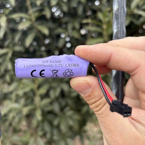 通用3.7V充电线特技车充电电池玩具车翻斗车14500/500mAh800-1500