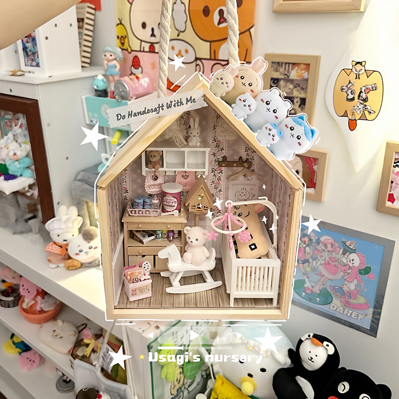 娃屋造景木质手办收纳展示盒