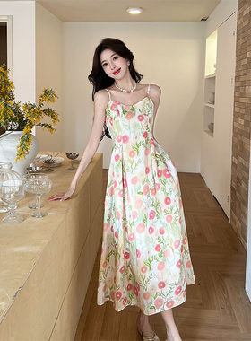 欧洲站法式绿色碎花吊带两件式洋装2025新款高级感小个子气质雪纺