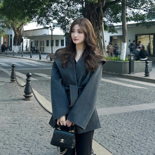 欧洲站灰色双面羊绒斗篷大衣女2025新款冬小个子收腰厚风衣短款毛