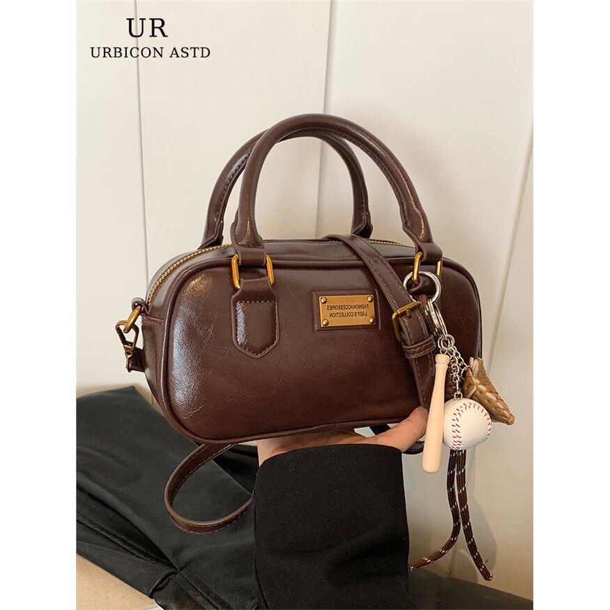 欧洲站高级质感超火小包包女士2025新款秋冬轻奢小众手提包斜挎保