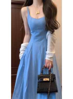 欧洲站法式蓝色吊带洋装女夏季2025新款小个子海边度假高级感气质