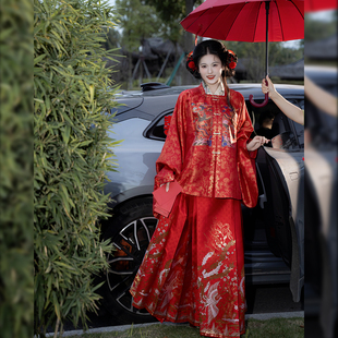 卿如故原创汉服明制方领补服马面裙套装 红色出阁服敬酒服结婚领证