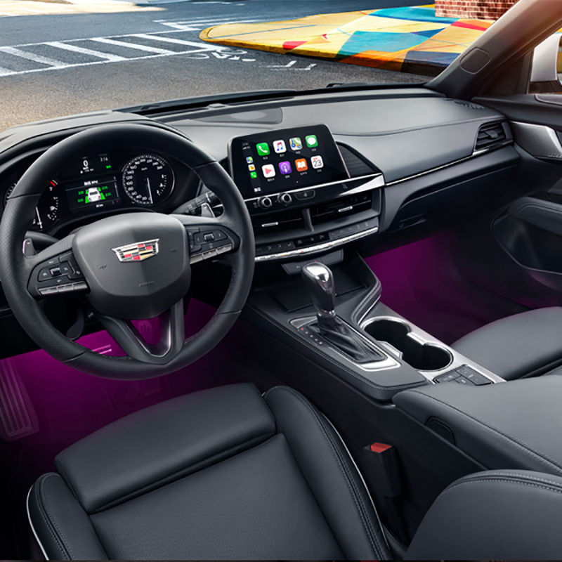 凯迪拉克CT4内饰流光氛围灯