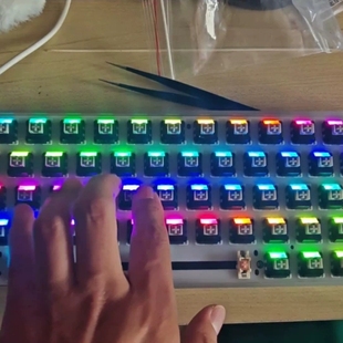 议价 AK音键盘gh60三模rgb套件 电磁阀蜂鸣器客制化60内胆