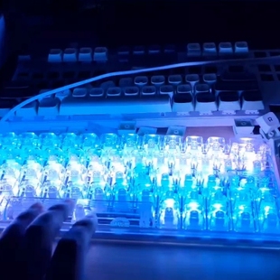 议价 AK音键盘定制:GH60三模RGB键盘套件电磁阀蜂鸣器左移6