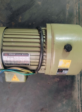 议价 台湾荣邦齿轮减速电机 1HP4POLE，750W。