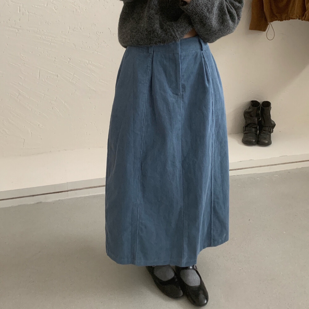 韩里韩气压褶灯芯绒半身裙