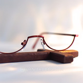 Lolita洛丽塔赛博朋克哥特酒红下半框眼镜动漫镜框cos配饰y2k镜架