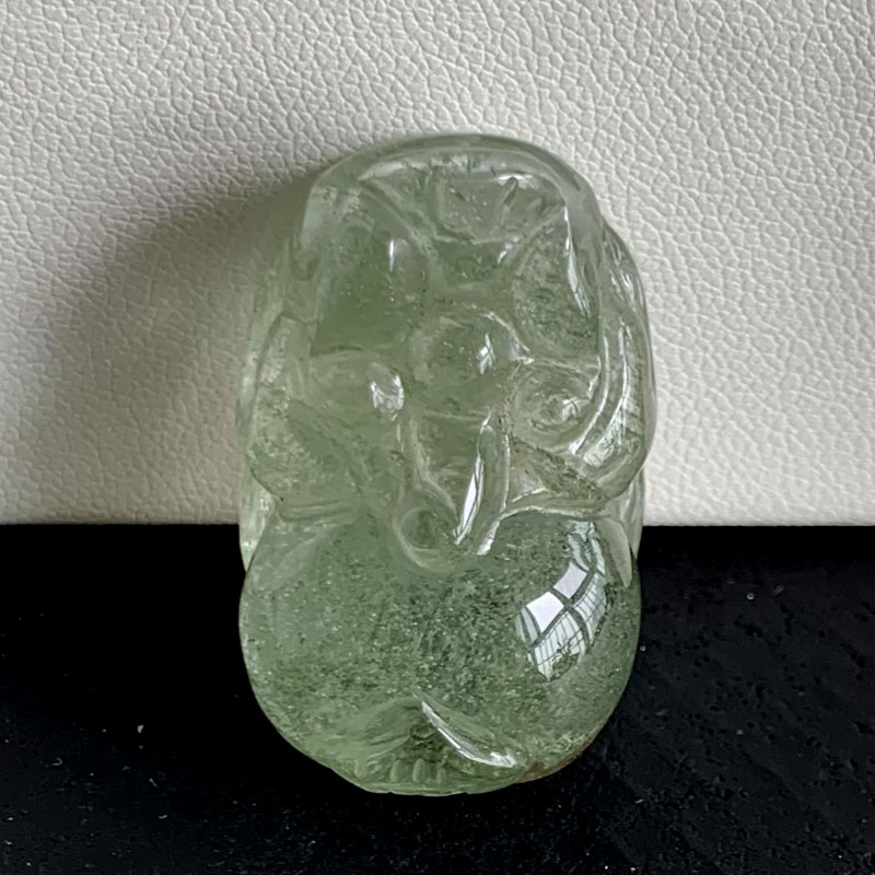 天然绿幽灵雕刻貔貅吊坠