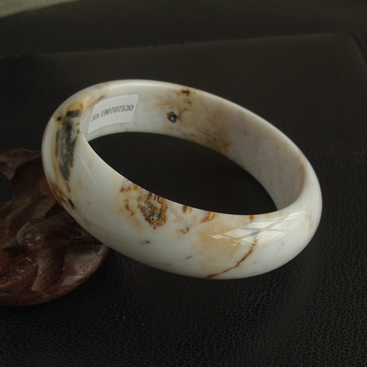 千蕊树化石手镯 硅化木化玉白树化玉手镯  木化石实物送证书