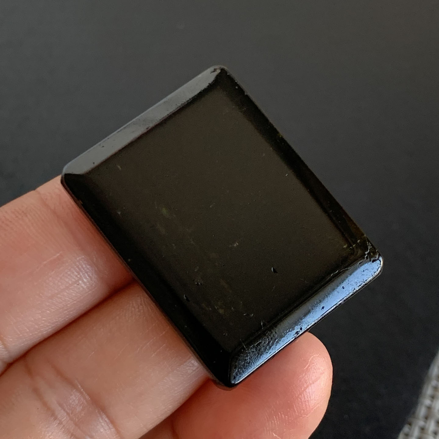 天然绿碧玺方牌吊坠黑碧玺