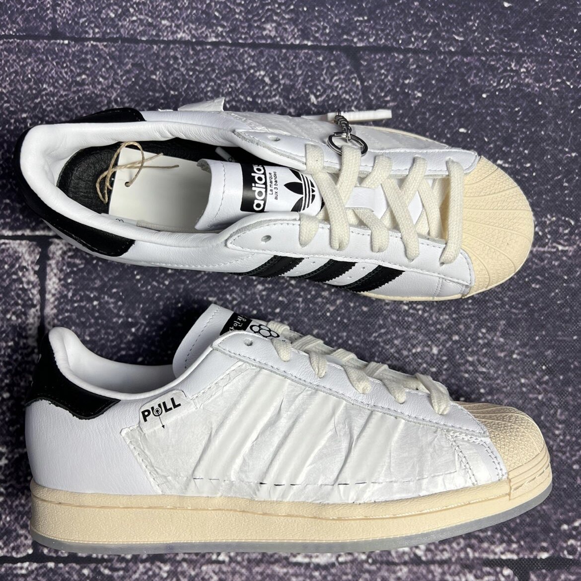 adidas/superstar taegeukdang环球美食系列黑白撕撕乐板鞋hq3612