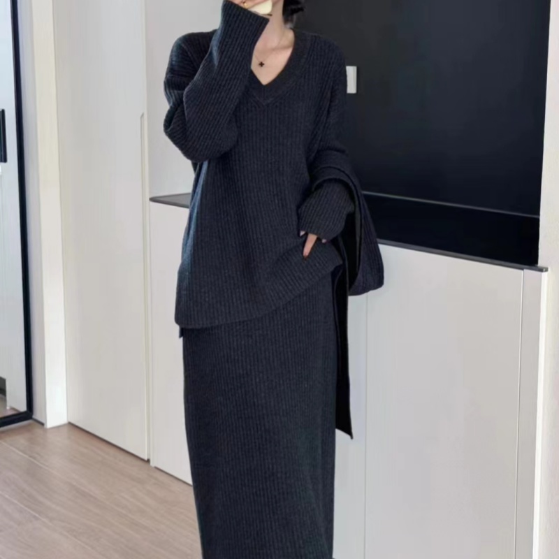 2025秋冬新款全羊毛针织时尚套装