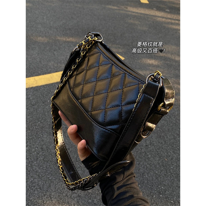 爆款链条包包女士2024新款流行高级感黑色单肩斜挎流浪包,箱包皮具/热销女包/男包,手拿包,淘宝优惠券,粉丝福利购,淘宝优惠卷