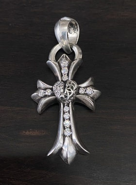 925纯银钢模爱心水滴镶钻十字架