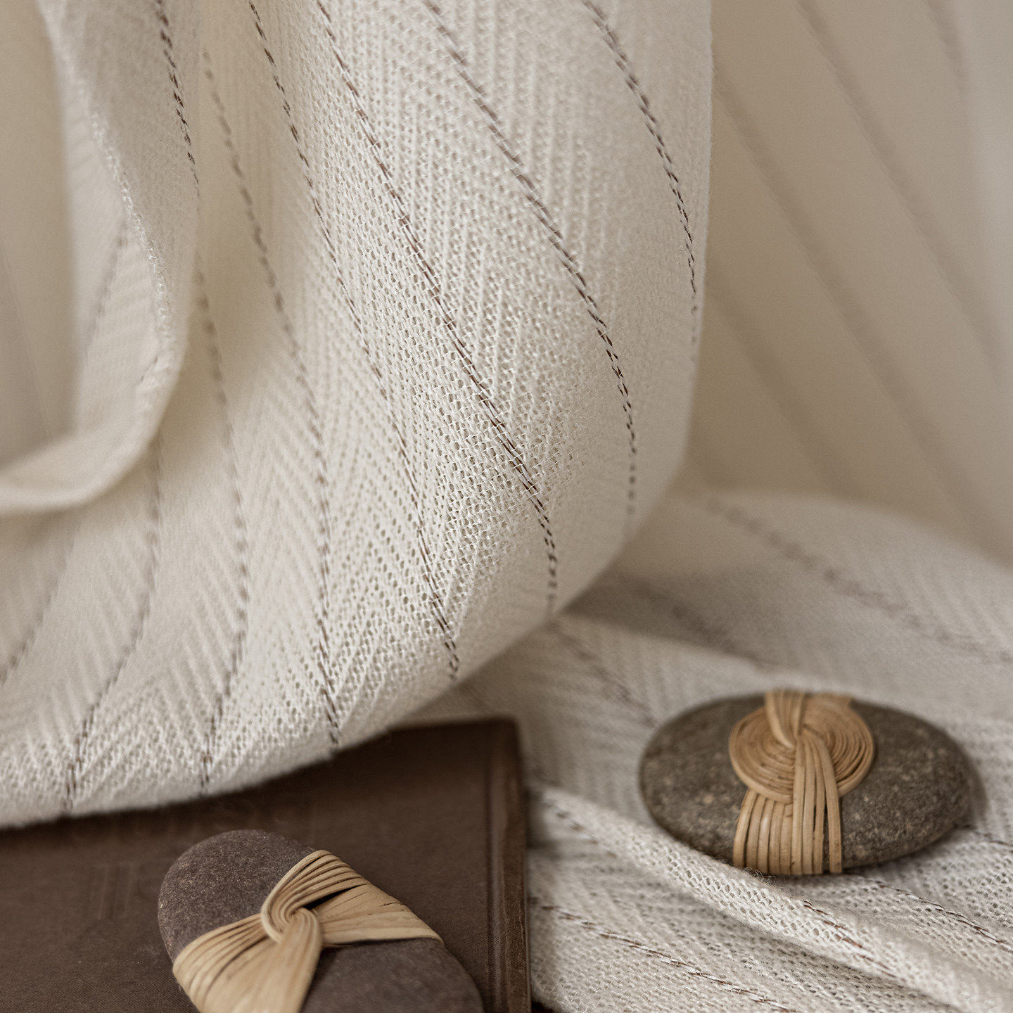 纱帘透光不透人客厅卧室飘窗阳台羊毛纱窗帘棉麻条纹遮光窗纱布料