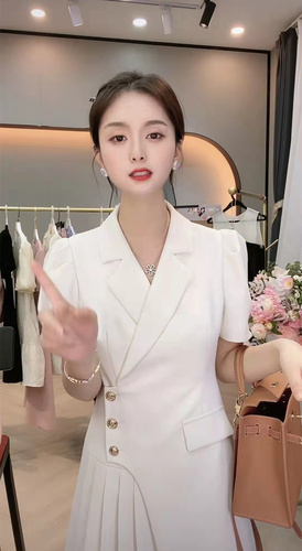 雯子衣坊服饰 12ZZYF9401