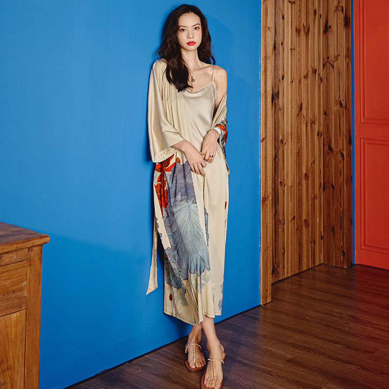 PAJAMAS WOMENS SUMMER ICE SILK THIN 2024 NEW SPRING AND AUTUMN SEXY NIGHTDRESSES LOOSE AND CAN BE WORN OVER WOMENS NIGHTGOWNS