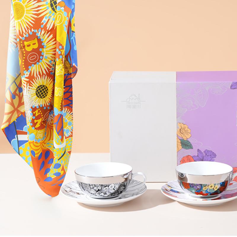 VIESCA母亲节丝巾咖啡杯礼品套装